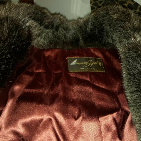 American Signature Fur Trenchcoat - Picture 4 of 5